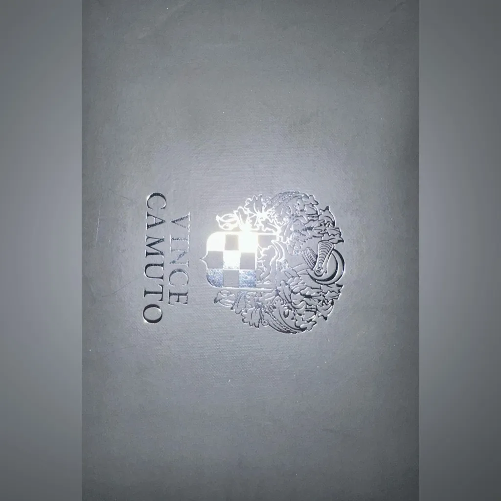 Lightly used VINCE CAMUTO sandals - Partha‎ - size 10M - Image 4