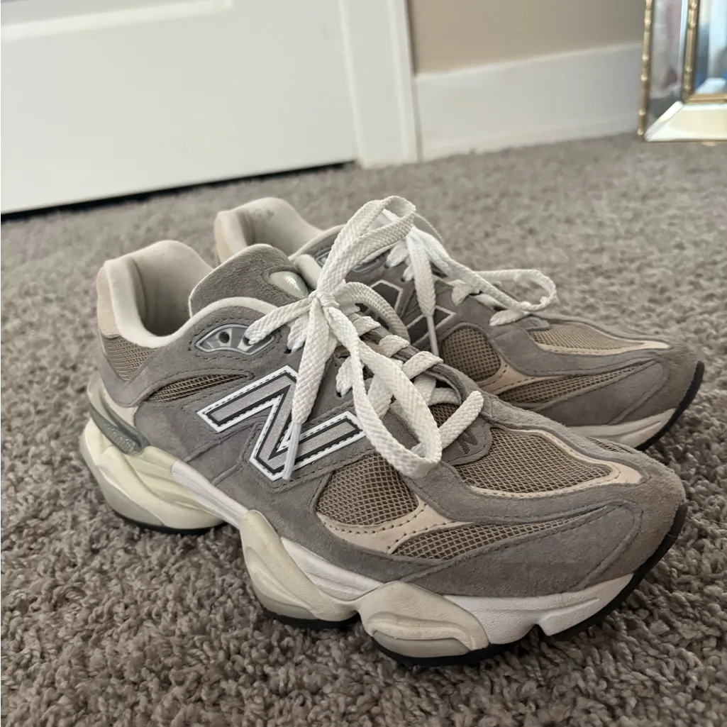 New Balance Gray and Cream Athletic Shoes - Image 3