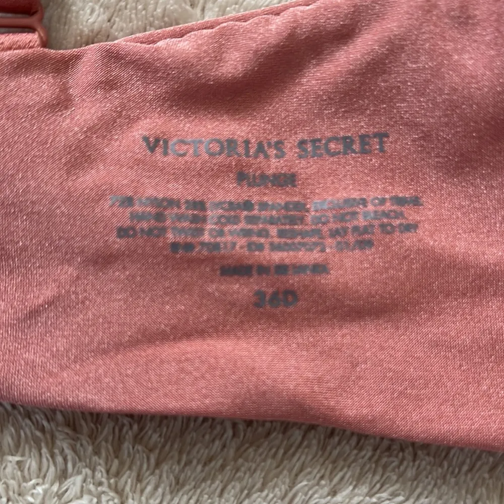 **Bras 2 For 30** EUC Victoria’s Secret “Plunge” Bra - Image 3