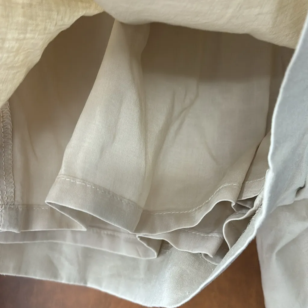 Alex Marie Reina Stretch Linen Mid Rise Pleated Front Shorts - Image 7