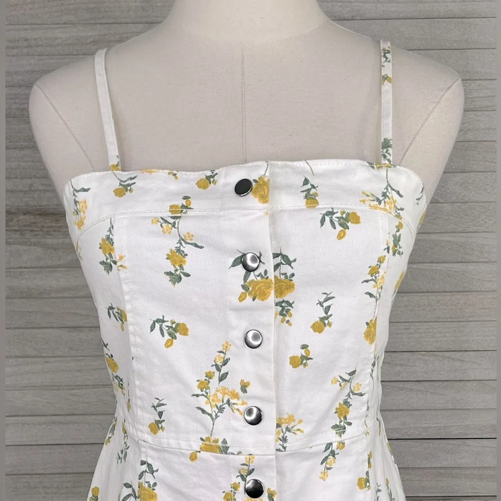 RUE 21 Mini Denim Sundress Sleeveless Snap Front White/Yellow Floral-Small - Image 2