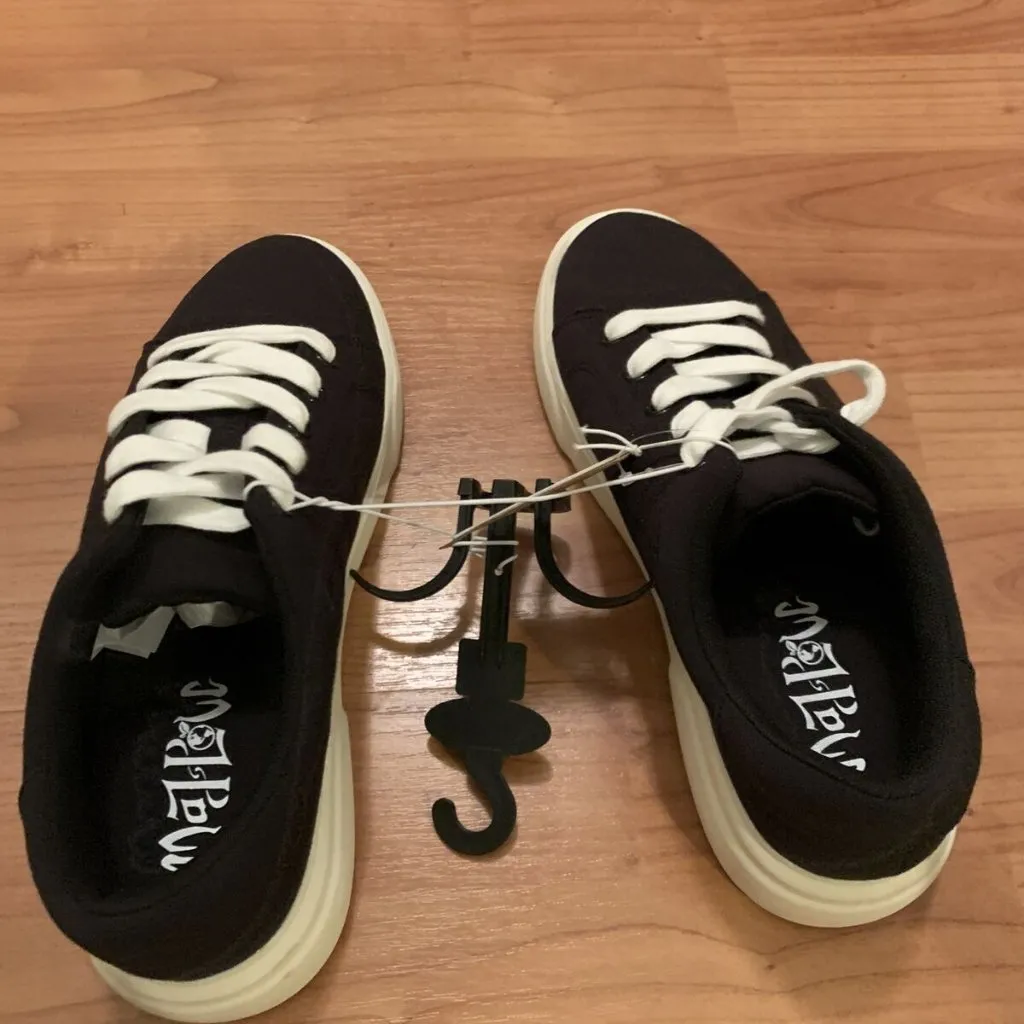 Mad Love Sia Apparel Women's Lace Up Canvas Shoes Sneakers Size 9 Black - Image 7