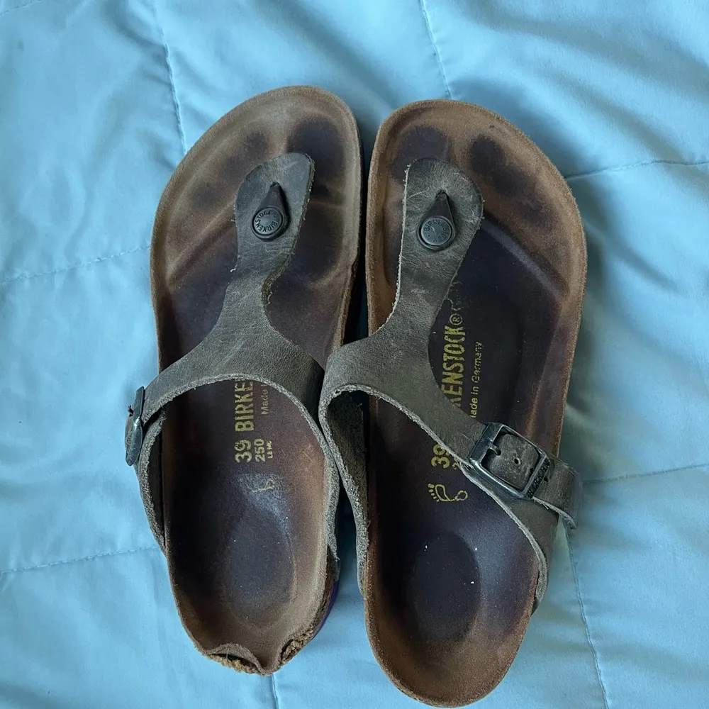 Birkenstock Brown Gizeh Sandals Size 39 - Image 2