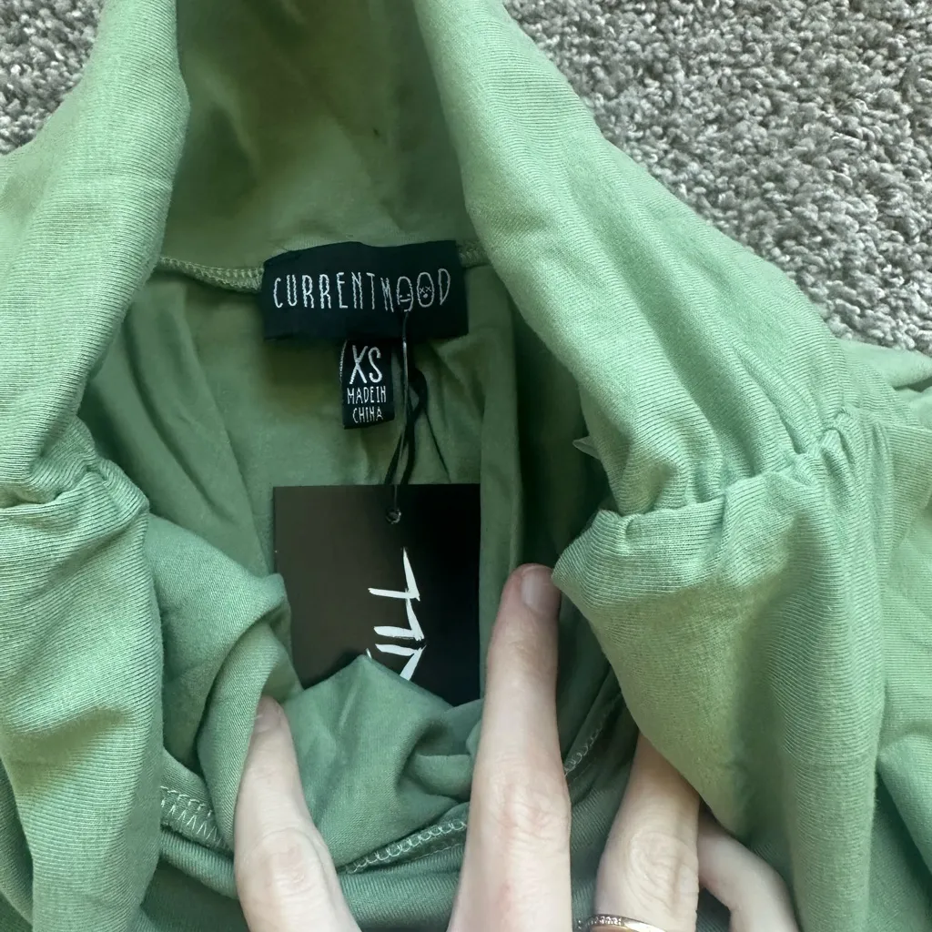 Current Mood Asymmetrical Green Skirt - Image 3