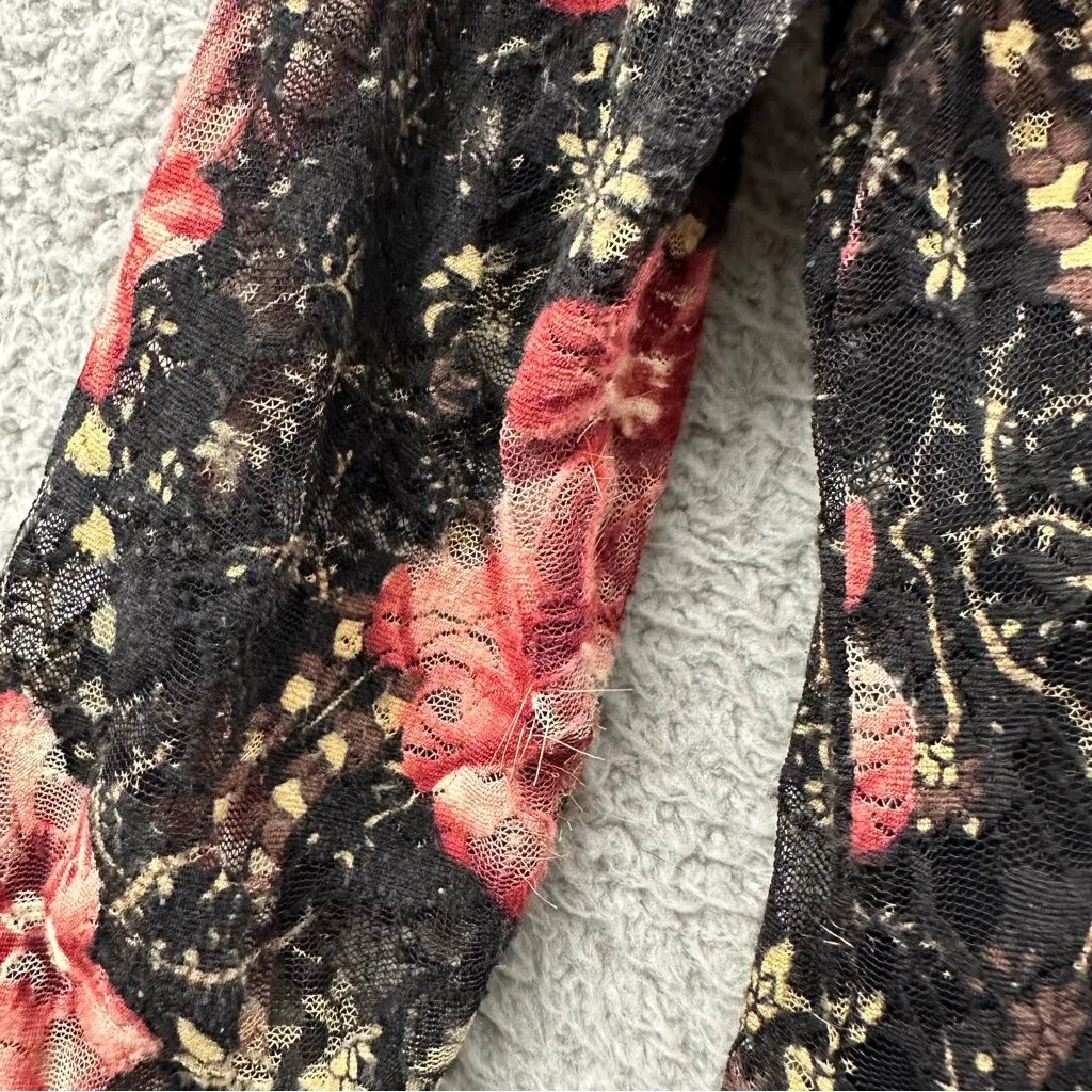 Y2K Serenade NY 3/4 Sleeve Scoop Neck Floral Top Lace Fairy Grunge Whimsigoth M‎ Black Size M - Image 6