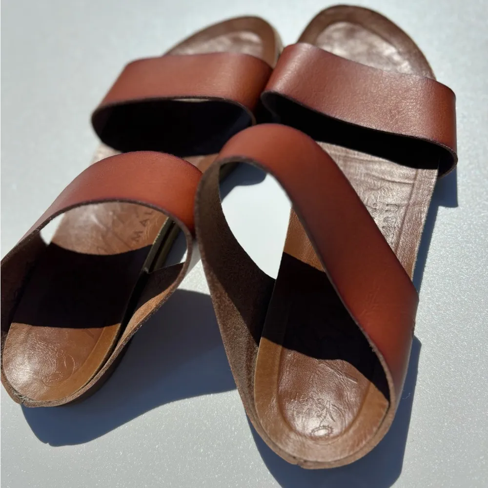 blowfish  Brown Leather Slide Sandals 9 - Image 4