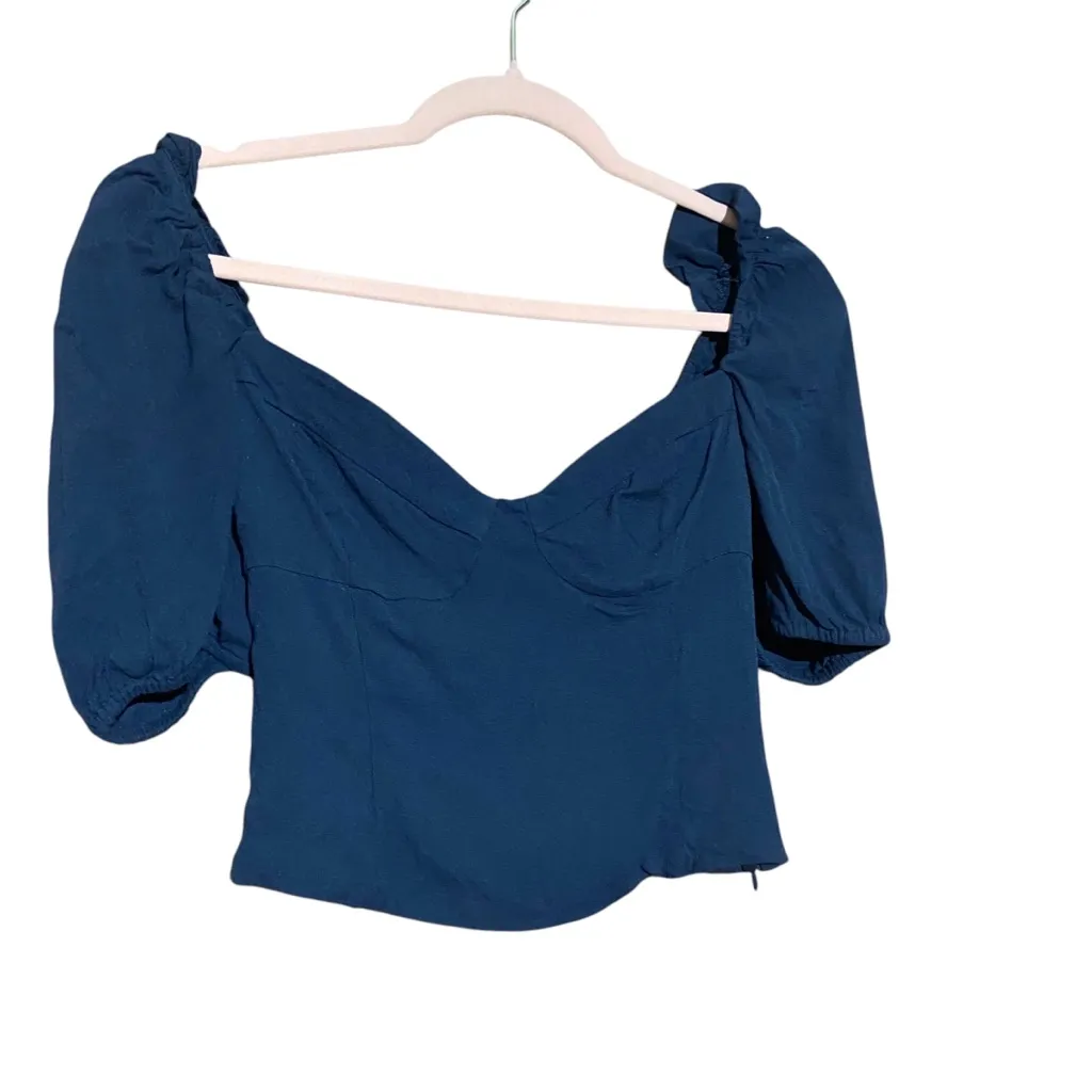 Aritzia Wilfred Navy Puff Sleeve Cropped Top‎ Size Small - Image 4