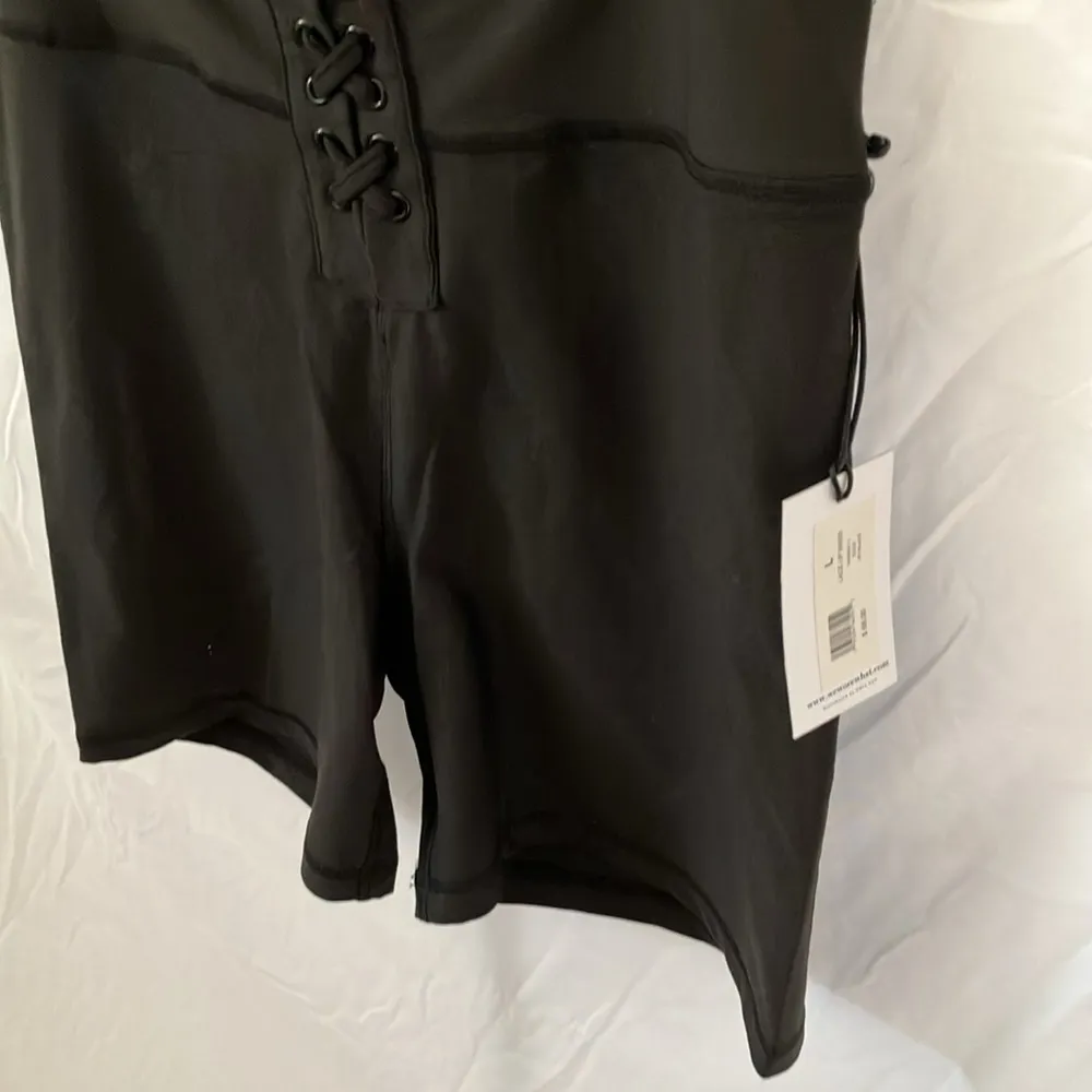 : Black Lace-Up biker shorts- size L - Image 5