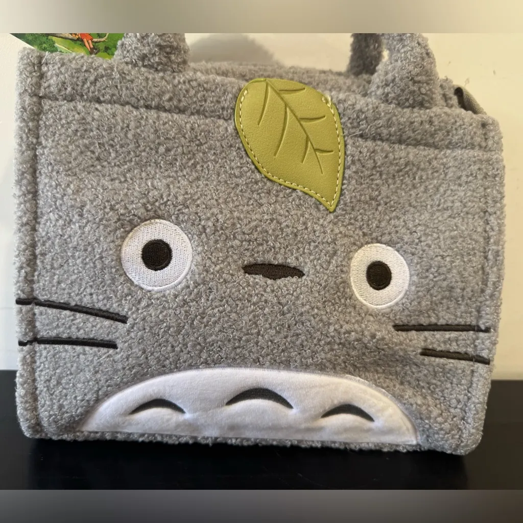 Studio Ghibli My Neighbor Totoro Sherpa Crossbody Bag - Image 3
