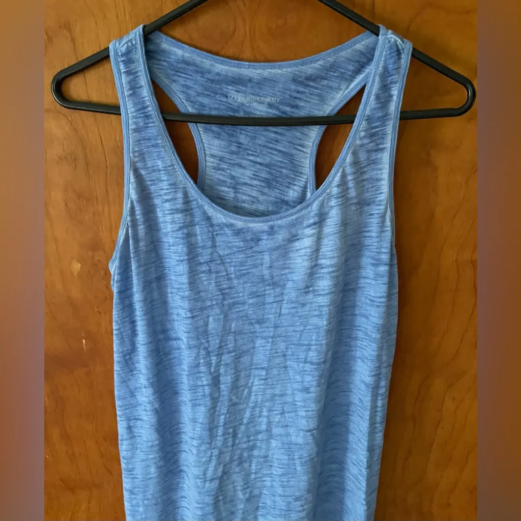 Women’s Liz Lange Maternity Blue Sleeveless Tank Top with Racerback Design - Image 2