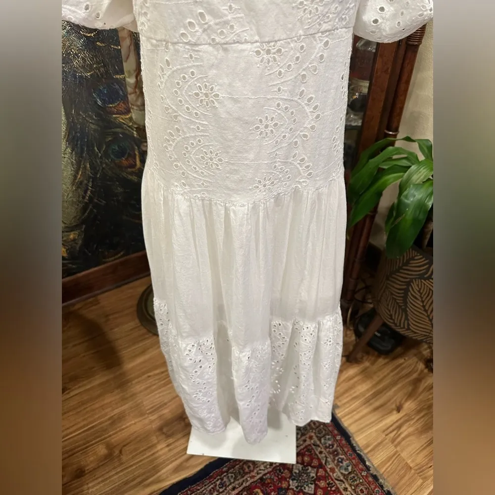 EUC KINGS ROAD WHITE EMBROIDERED MAXI DRESS W RUFFLED GENEROUS SKIRT Size XL - Image 3