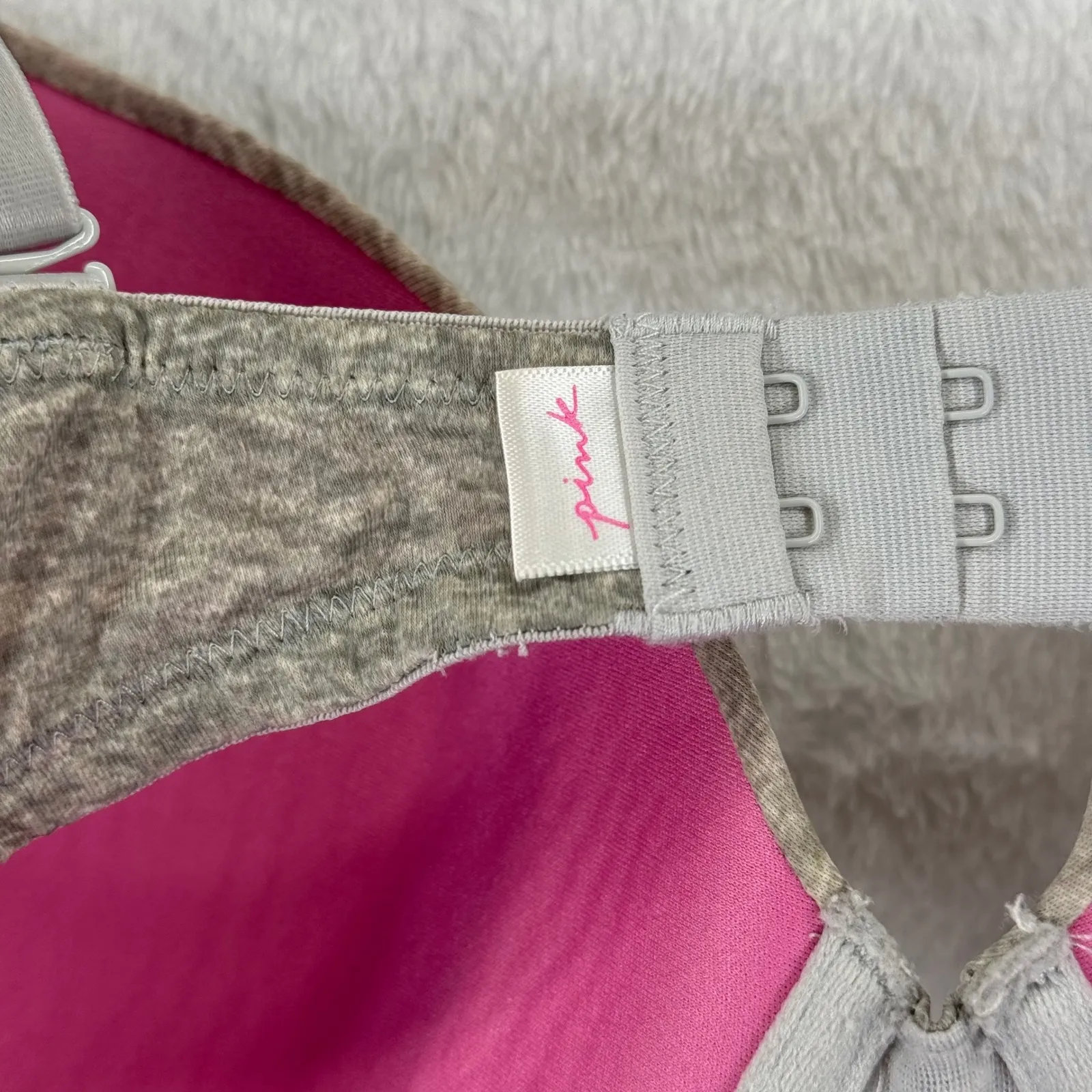 Pink Victoria's Secret Wear Everywhere T Shirt Bra Heather Gray Size 32DD no tag - Image 3