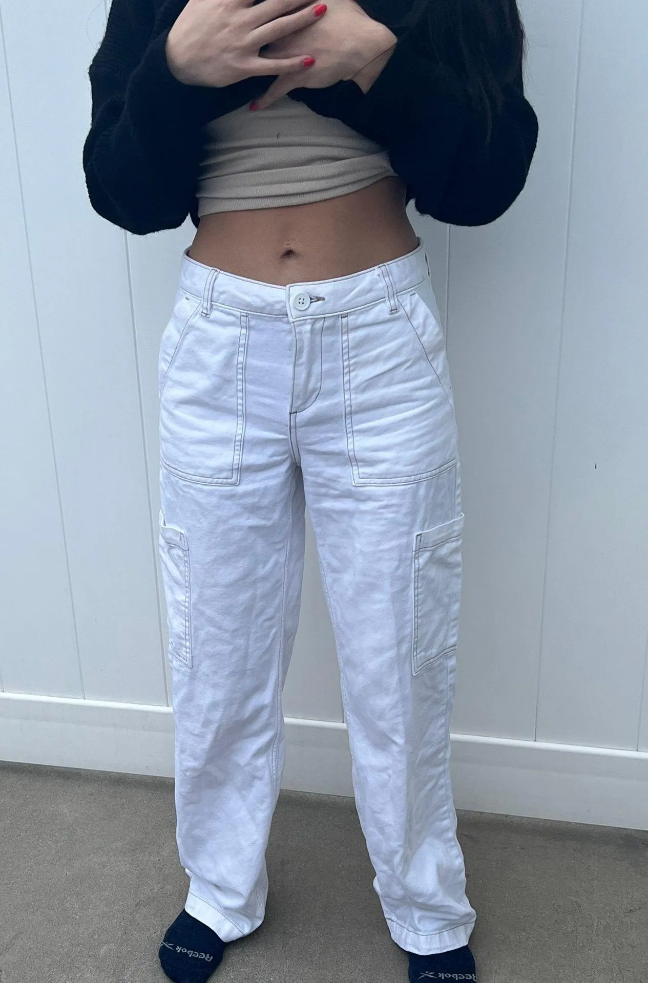 H&M white cargo pants with brown stitching - Image 4