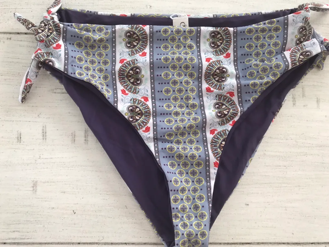 Cupshe Bikini - Image 4