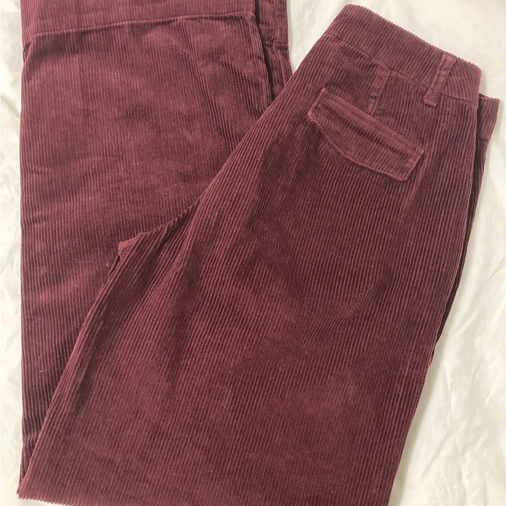 Old Navy Women's Corduroy Wide Leg Pants in Burgundy - Image 5