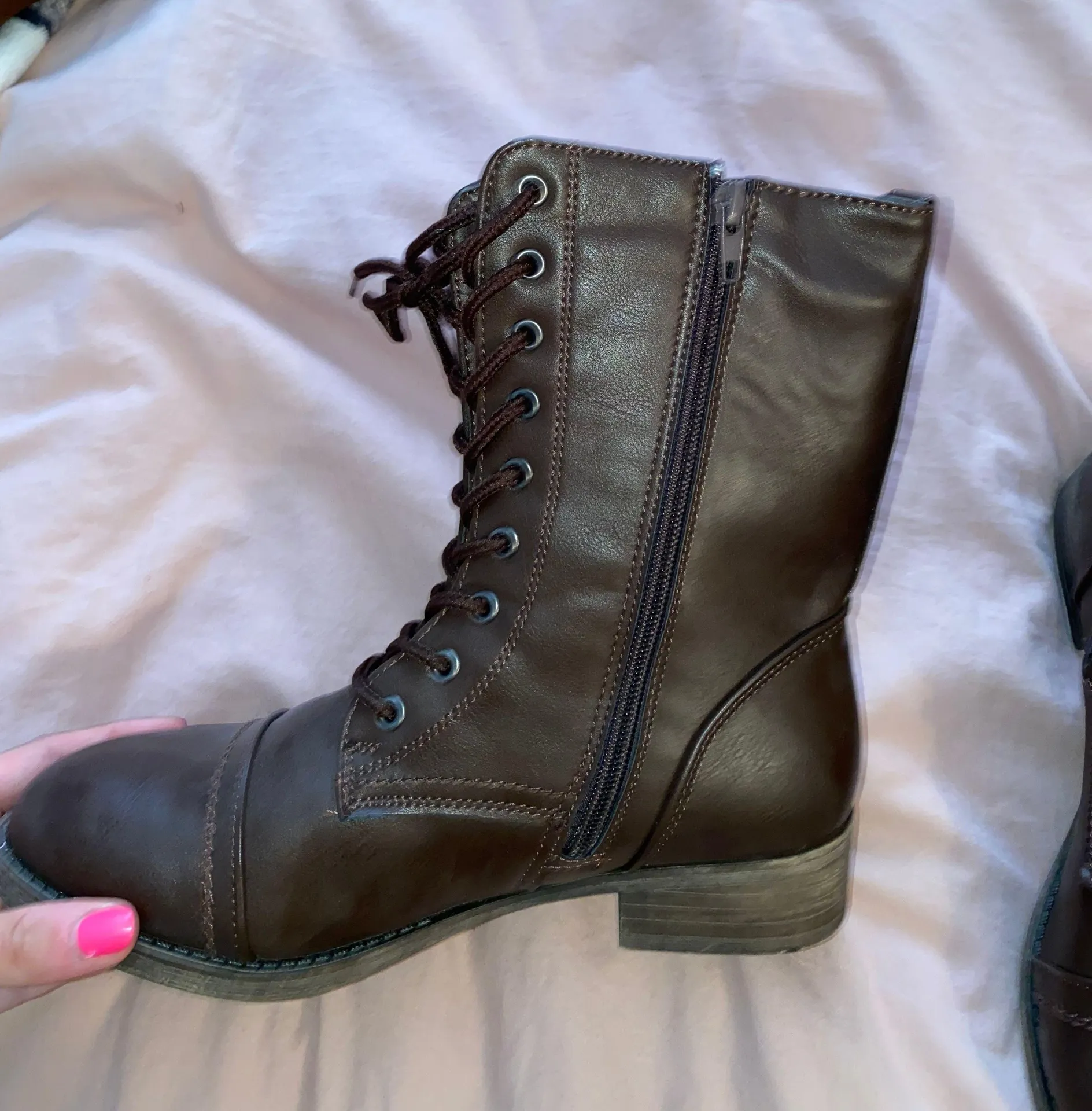 brown combat boots Size 7 - Image 2