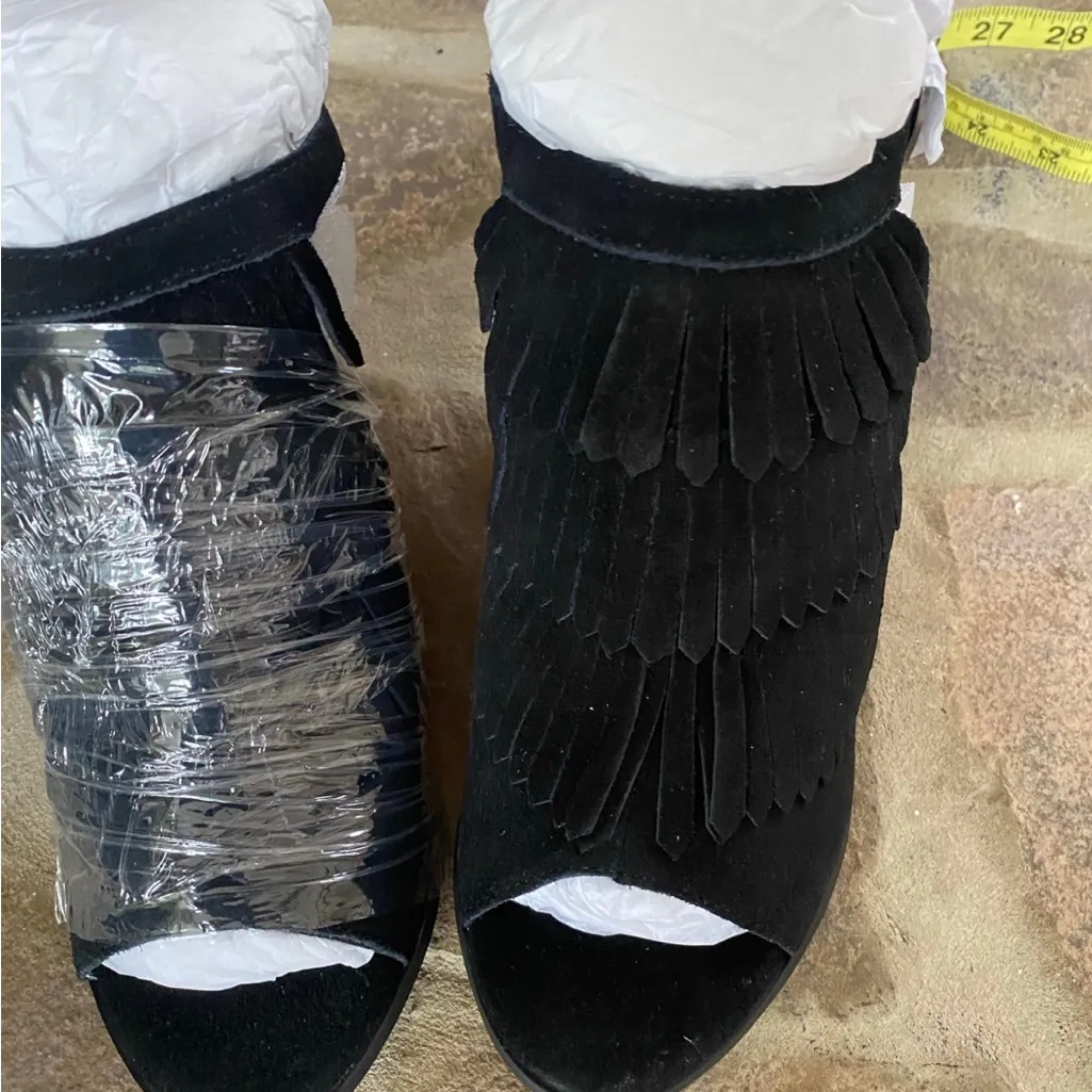 Very Volatile Notion Black Fringe boho Wedge Sandals suede tassel 9 NIB - Image 3