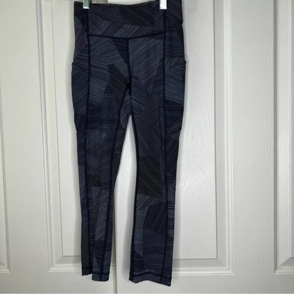 Lululemon Speed Up Crop (21") Etch Hail Midnight Navy - Image 2