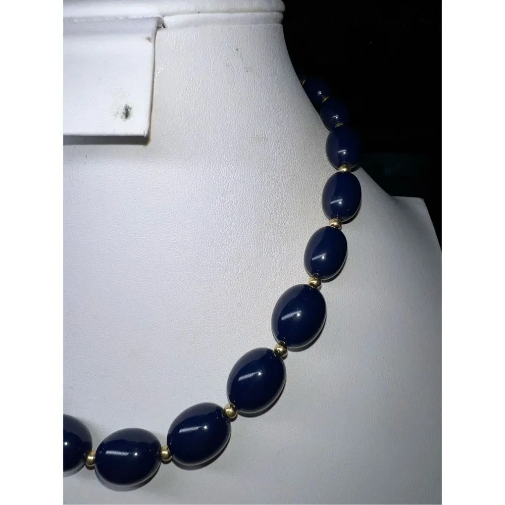 Vintage Signed Monet Navy And Gold Tone Beaded Necklace - Image 3