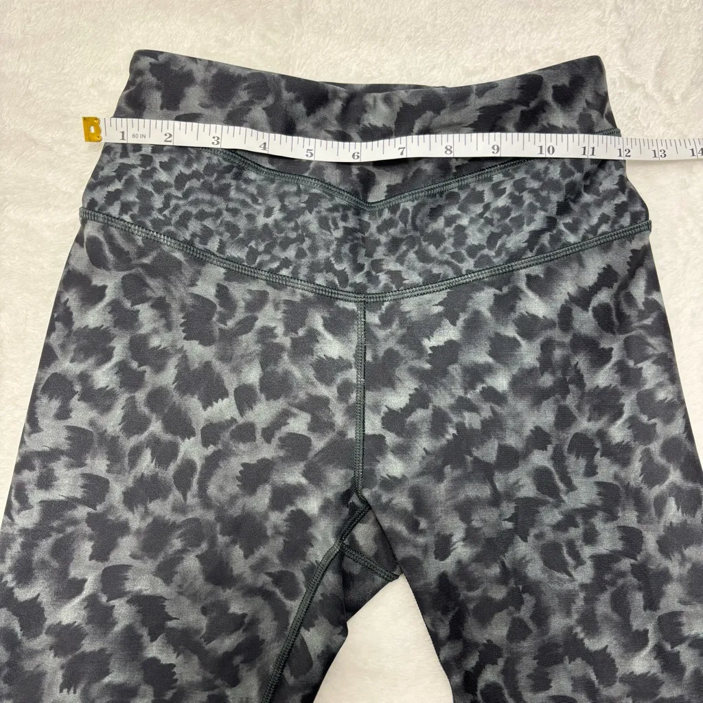 CALIA by Carrie Underwood Gray Leopard Print‎ Leggings Size XS NEW Black - Image 2