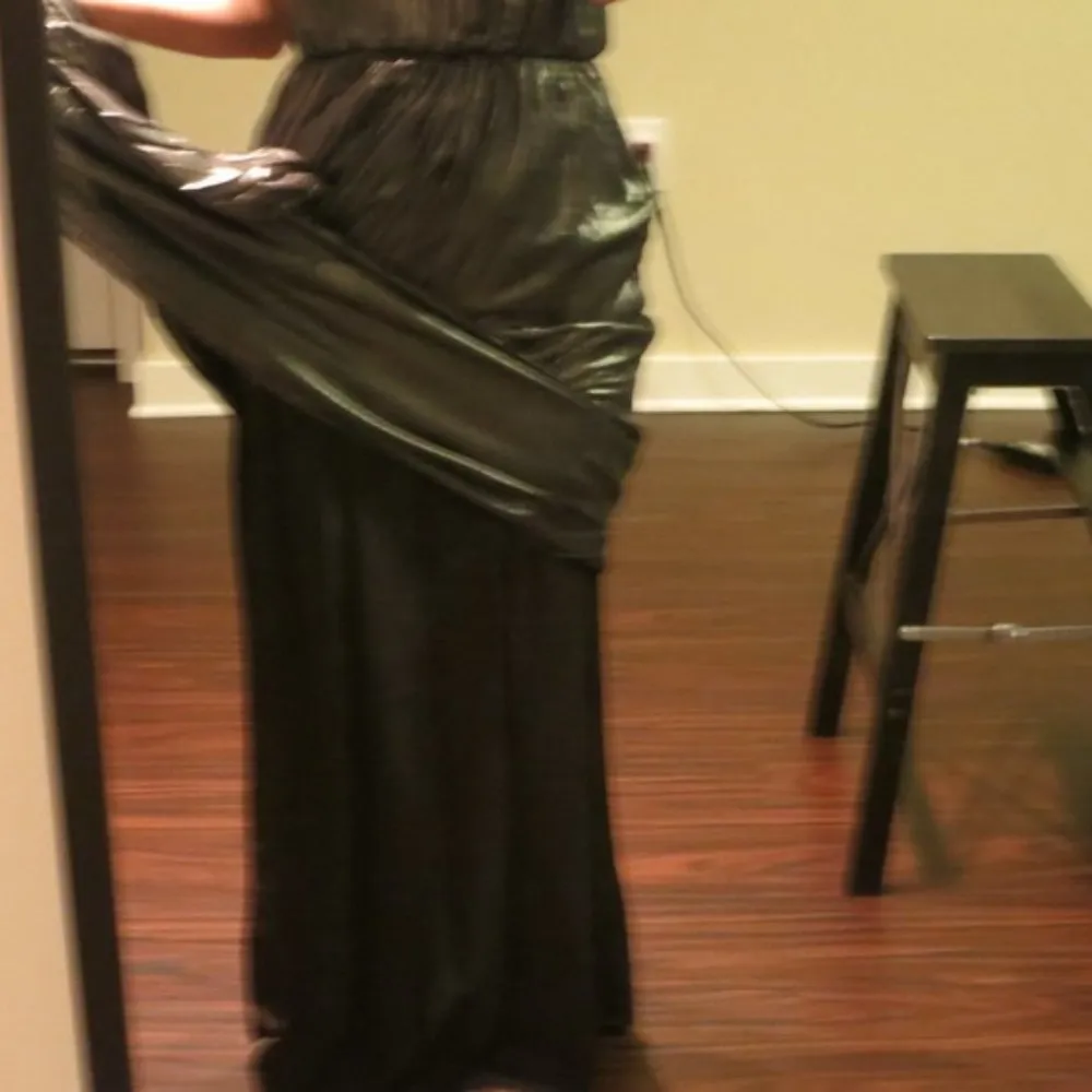 BCBG Gun metal metalic pleated maxi dress. Xs - Image 2