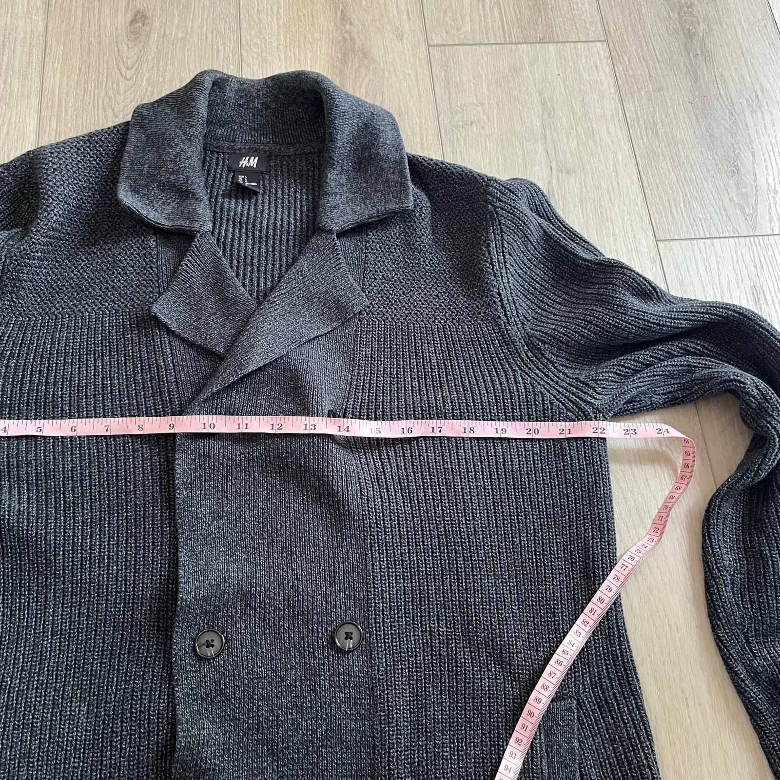 H&M Dark Gray Heavy Cable Knit Cardigan Sweater Sz L - Image 7