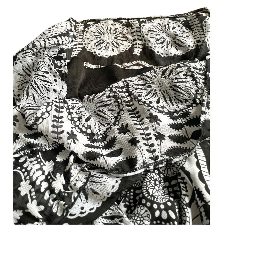 Alyn Paige Black and White Maxi Sundress with Spaghetti Straps - Image 6