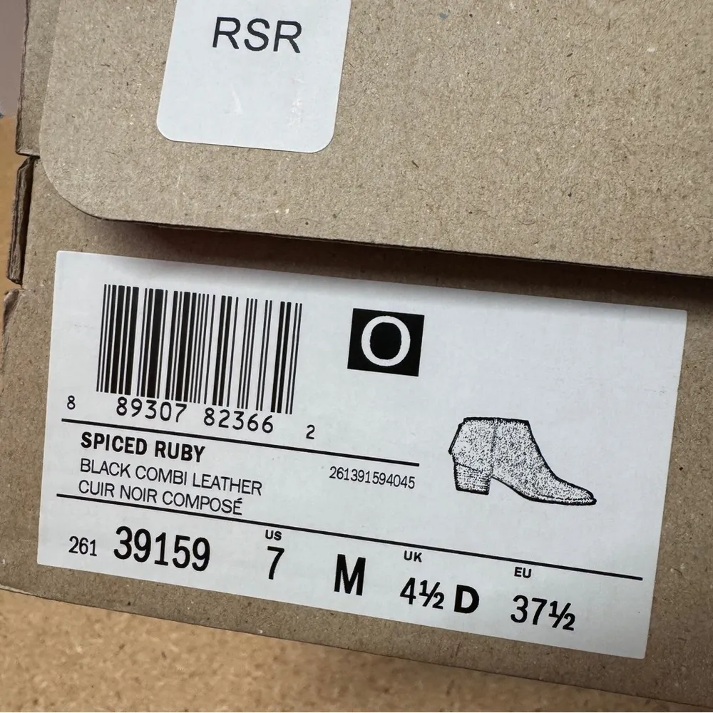 Clarks  women's spiced ruby boot - Image 7