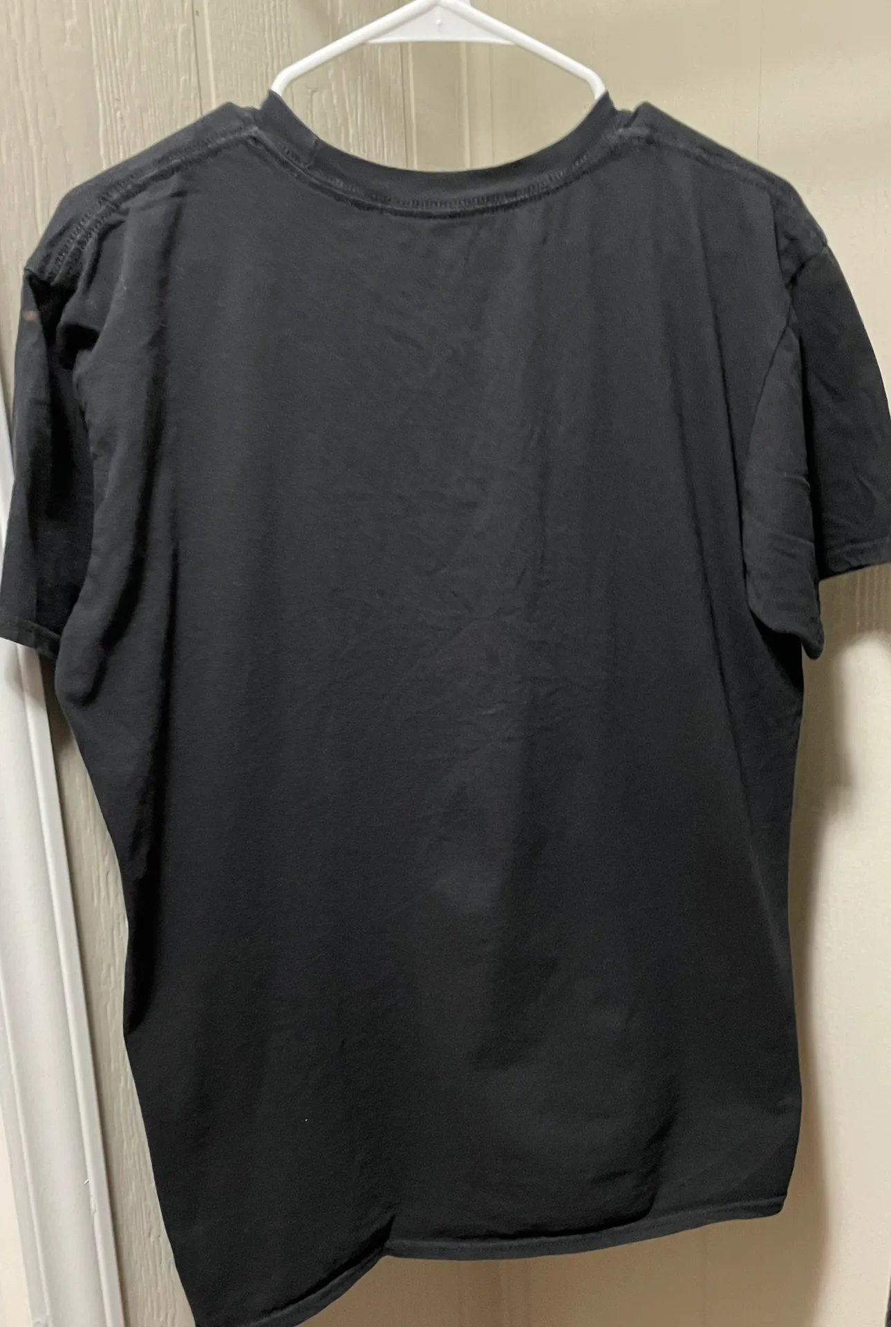 Graphic Tee Size L - Image 3