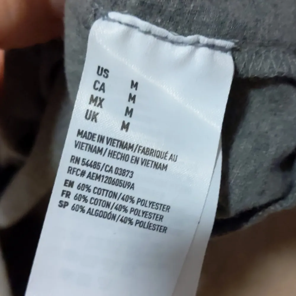 American Eagle NWT  Graphic Long Sleeve Tee - Image 3