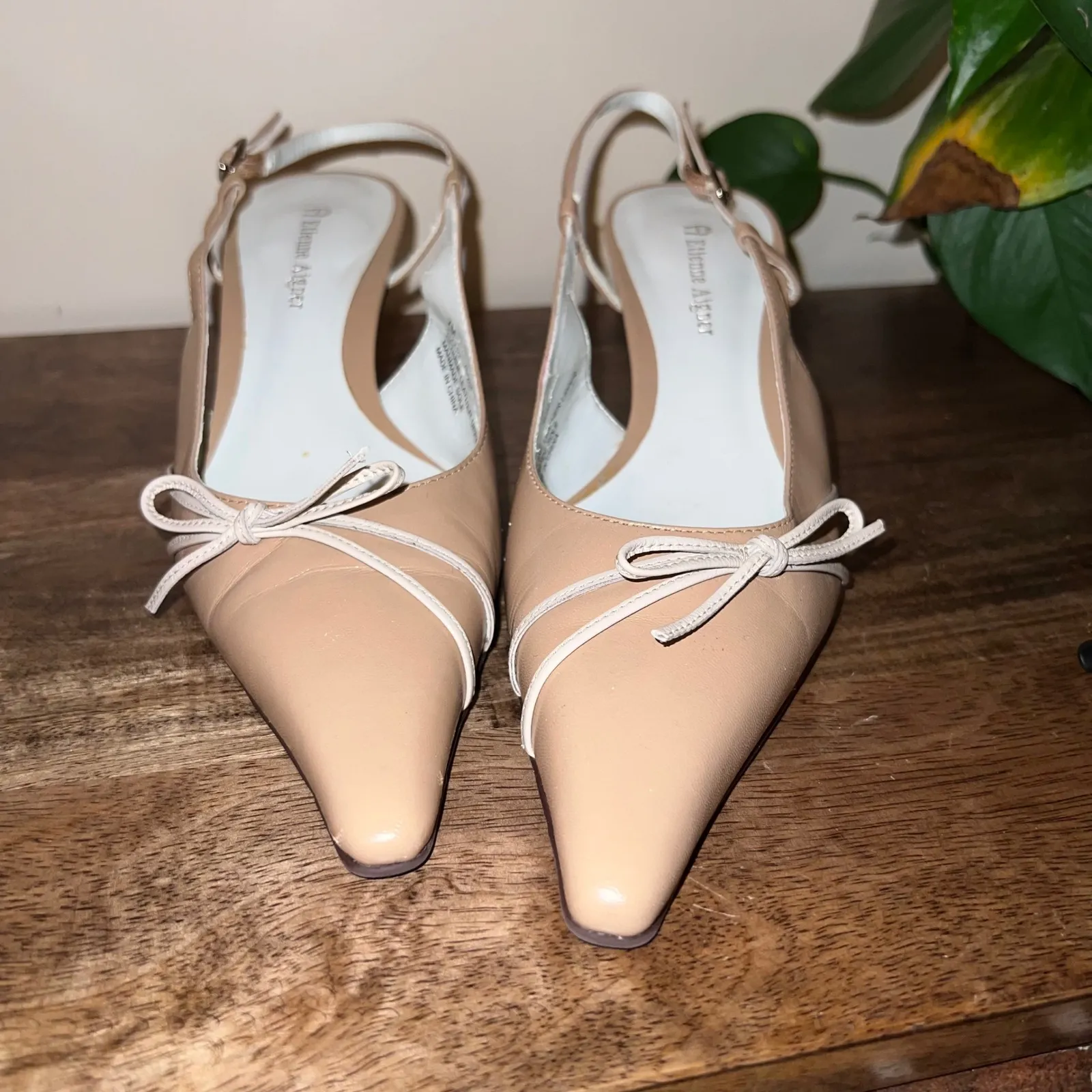 Etienne Aigner Womens 7 Leather Florad Beige Slingback Kitten Heel Pointed Toe - Image 10