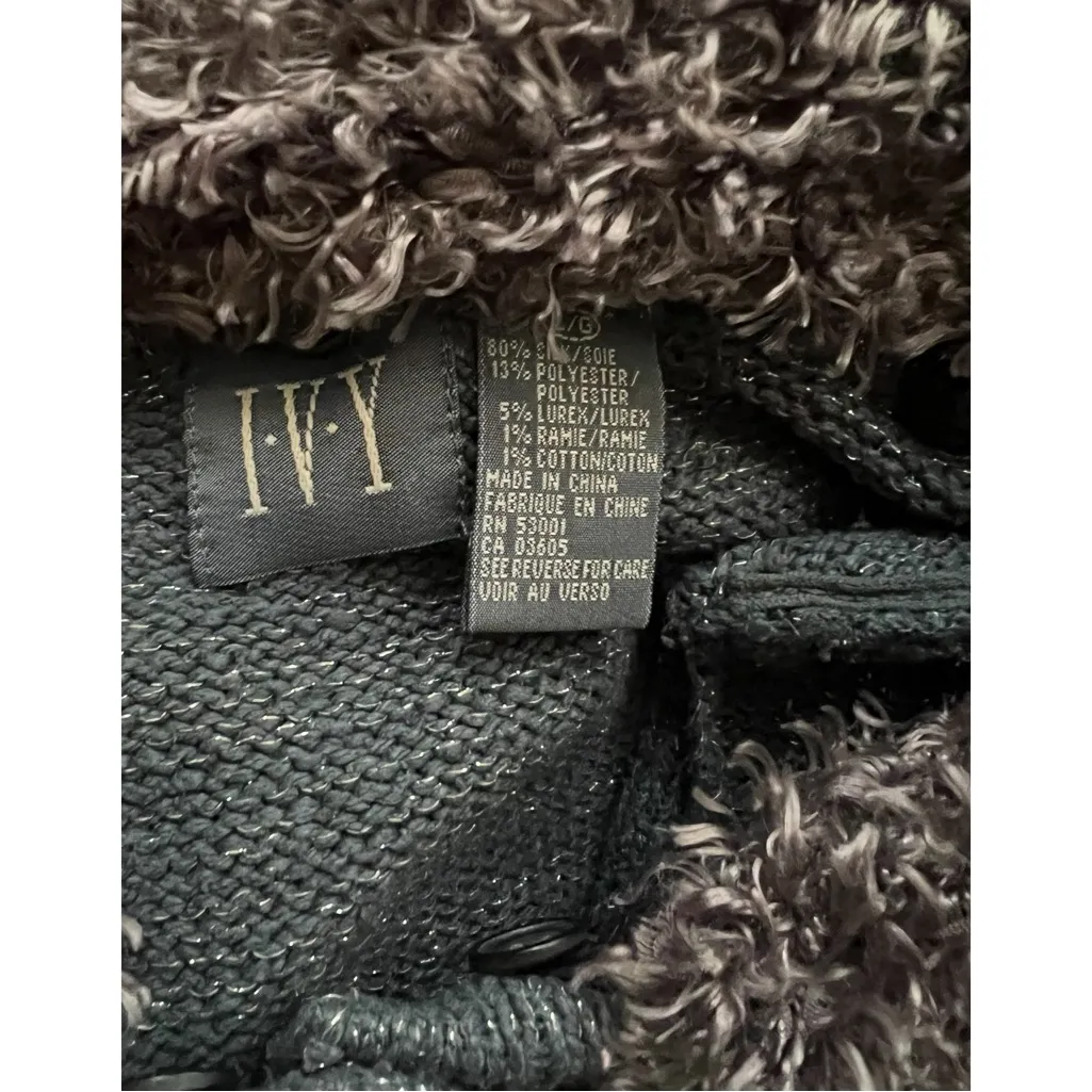 IVY Faux fur collar Beaded Snowflakes Sweater Vest. Sz. L Size L - Image 6