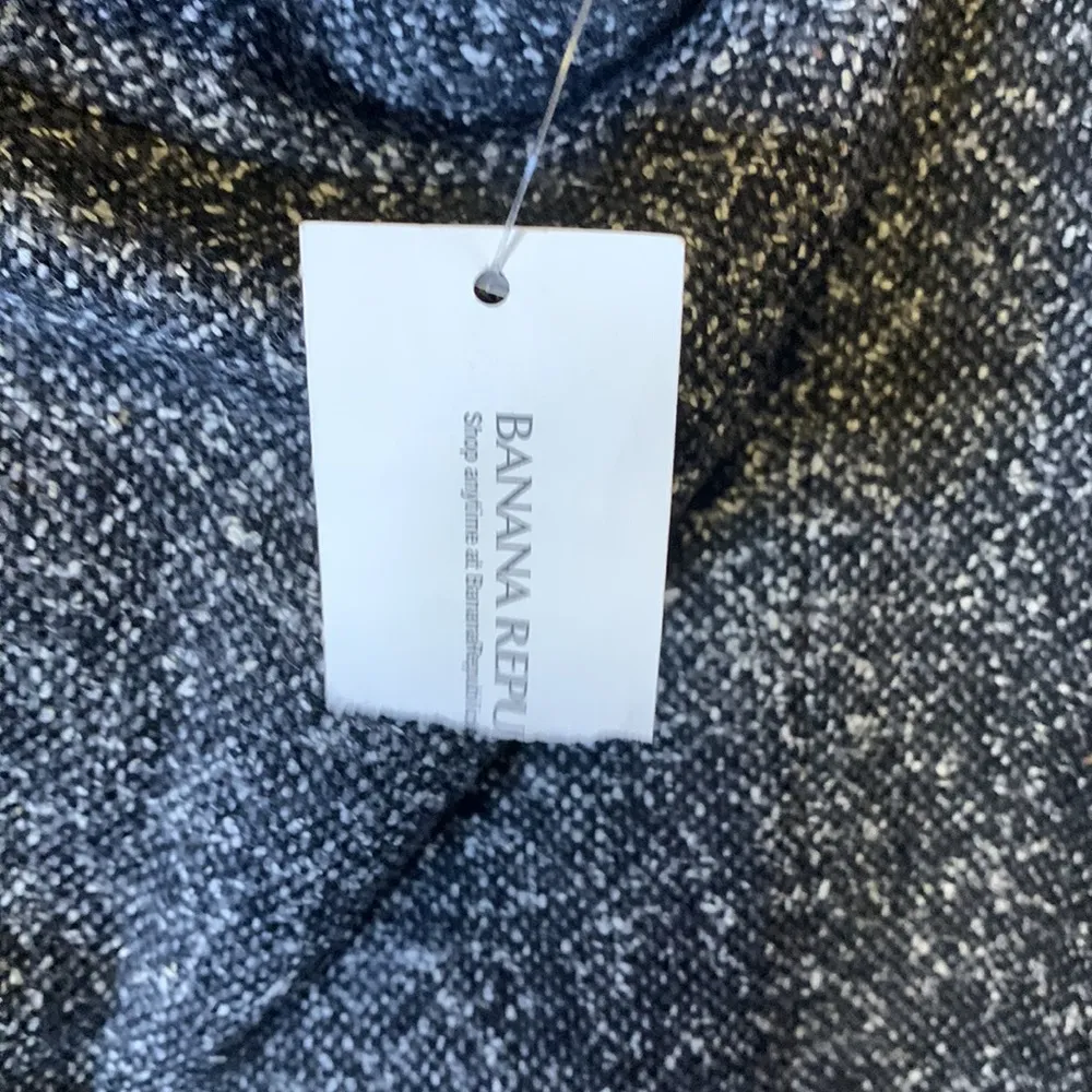 🚫SOLD🚫NWT Banana Republic + Mad Men Wool & Silk Blend Pencil Skirt Size 4 - Image 4