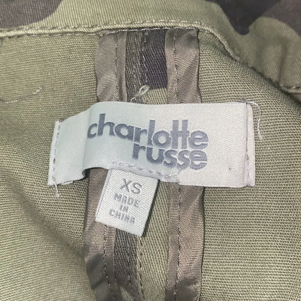 ✨HP✨Charlotte Russe Camo Jacket✨ - Image 6