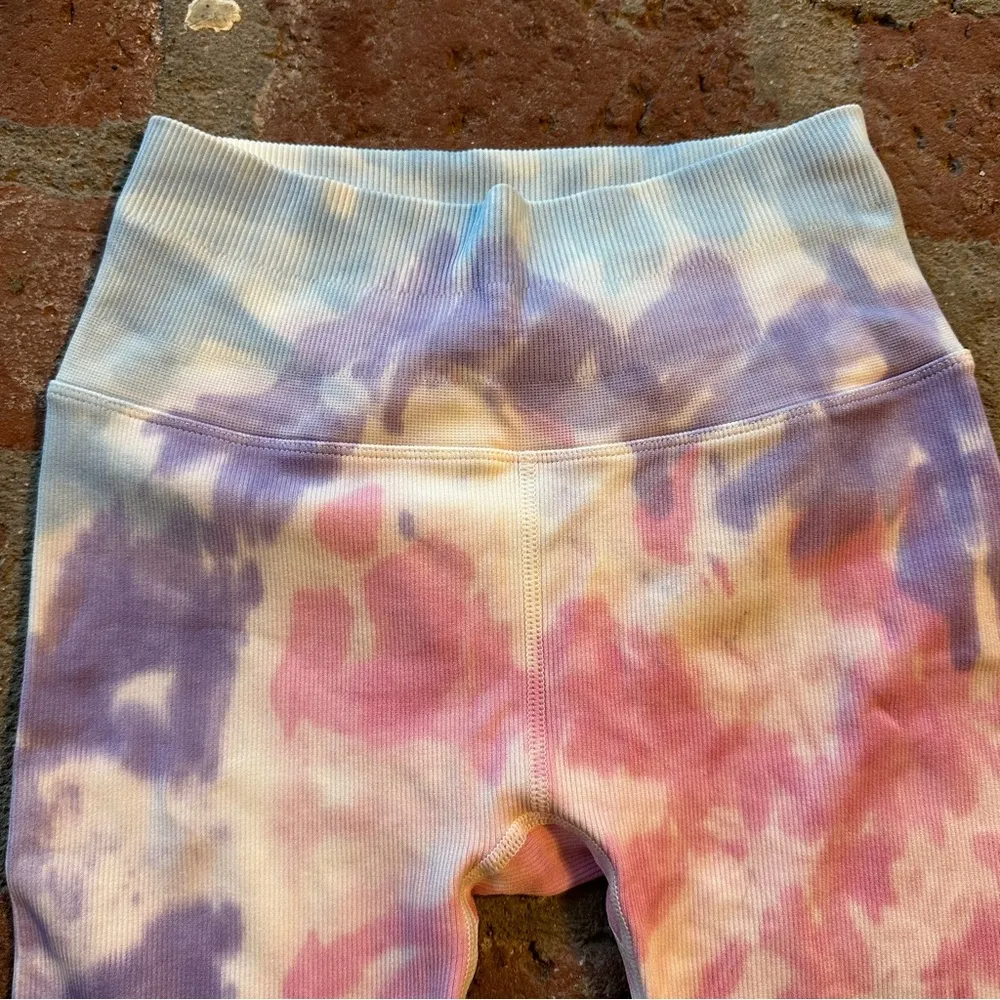 Spiritual Gangster Pink and Blue Tie-Dye Love Sculpt Ribbed leggings size XS/S - Image 2
