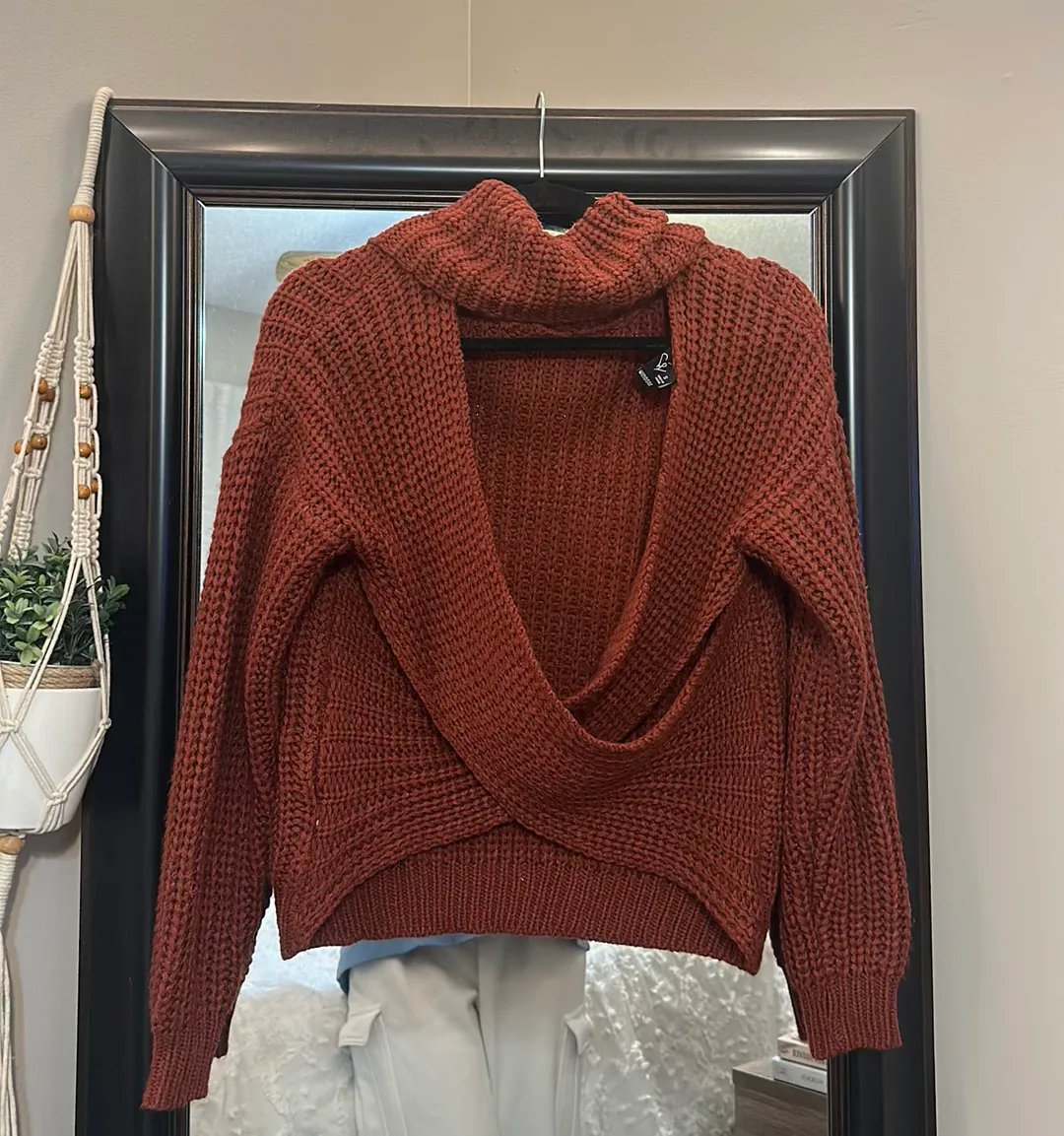 Windsor Maroon Sweater - Image 3