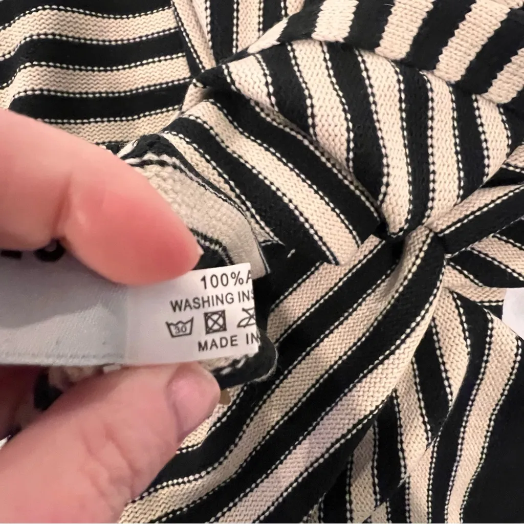 Jack + Lucy Black and Cream Striped Scarf Oversized NWT - Image 9