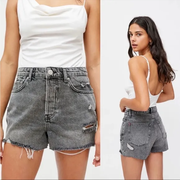 Urban Outfitters  Summer Cutoff Denim Short 29 Women’s Distressed Grey - Image 2