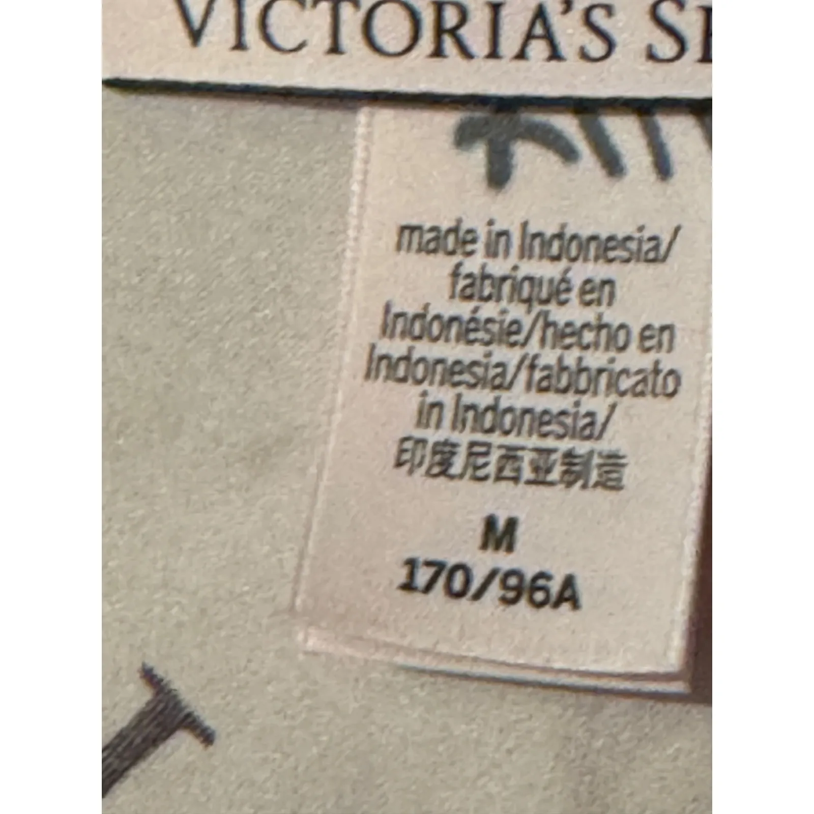 Victoria's Secret Pink Satin Pajama Set Top Shorts Logo Print M - Image 3