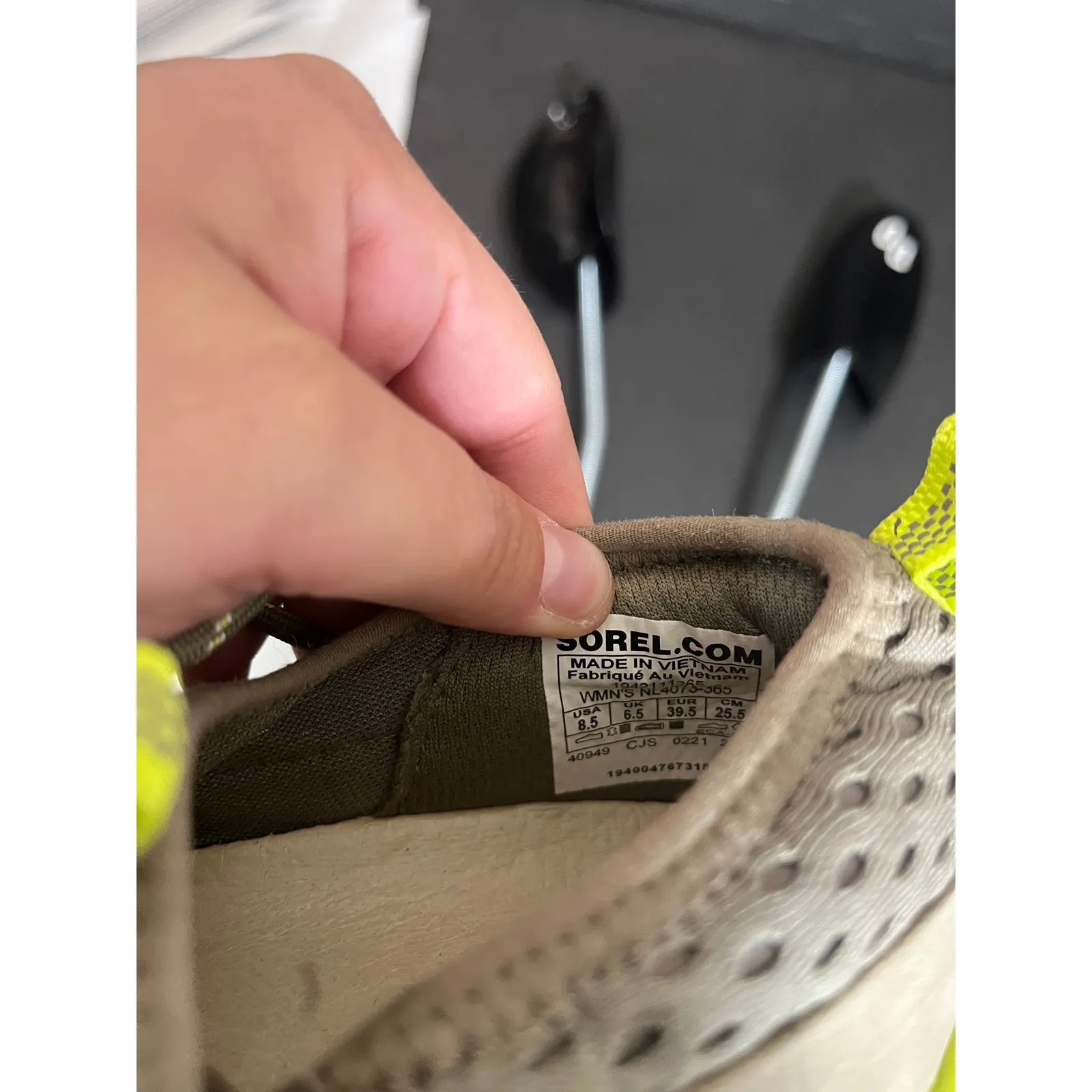 Sorel Womens Kinetic Impact Lace Shoe Sz 8.5 Gray Green Athletic Running Sneaker - Image 7