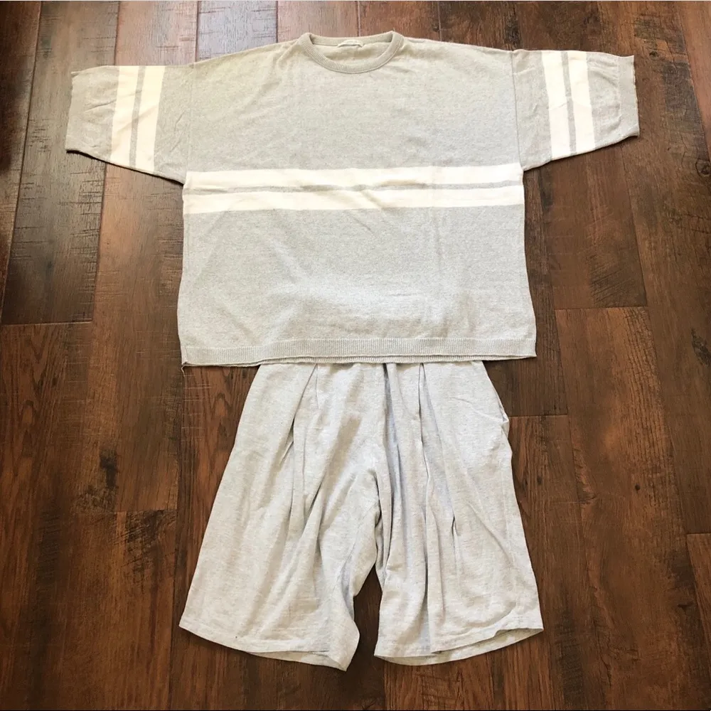 JOAN VASS oversized sweater top - Image 2