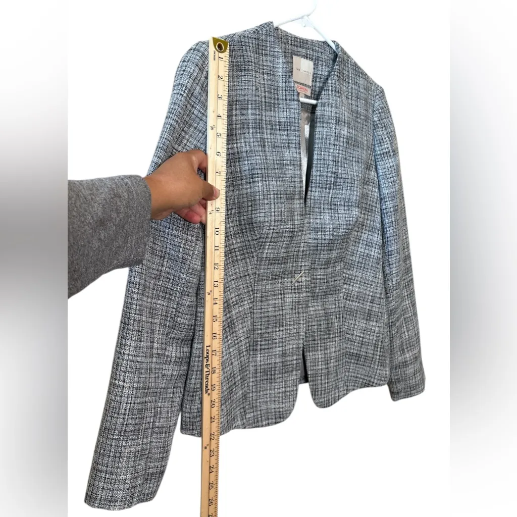 The Limited Scandal Collection Gray Plaid Blazer,Size S,Made in Vietnam - Image 7
