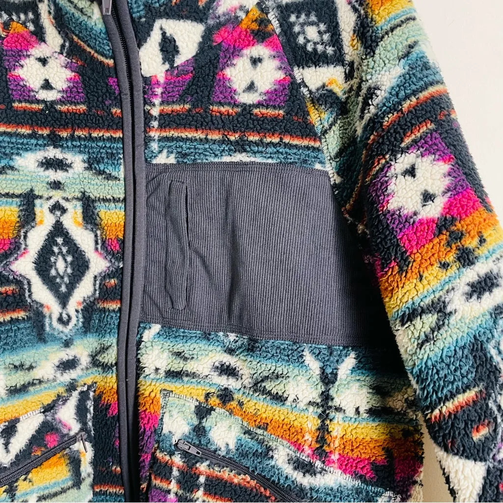 New In Aztec Print Sherpa Fleece Zip Jacket Southwest Boho Size L Blue Size L - Image 7