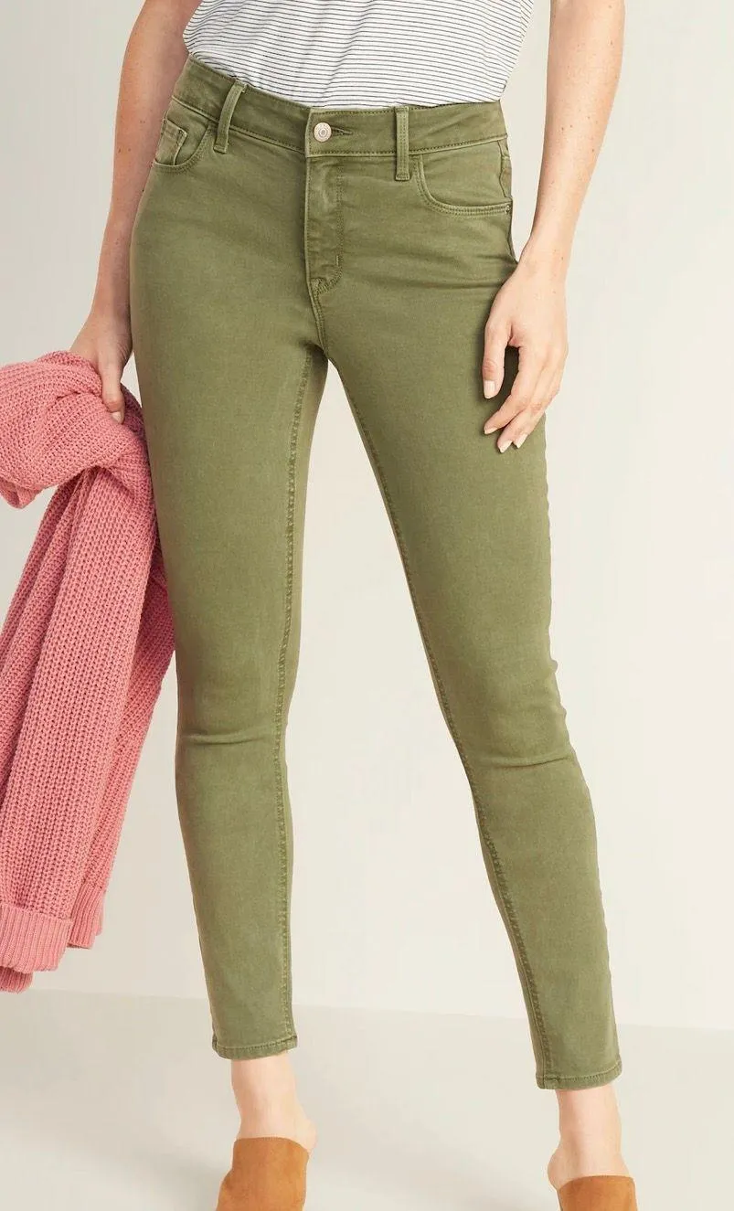 Old Navy Pants - Image 2