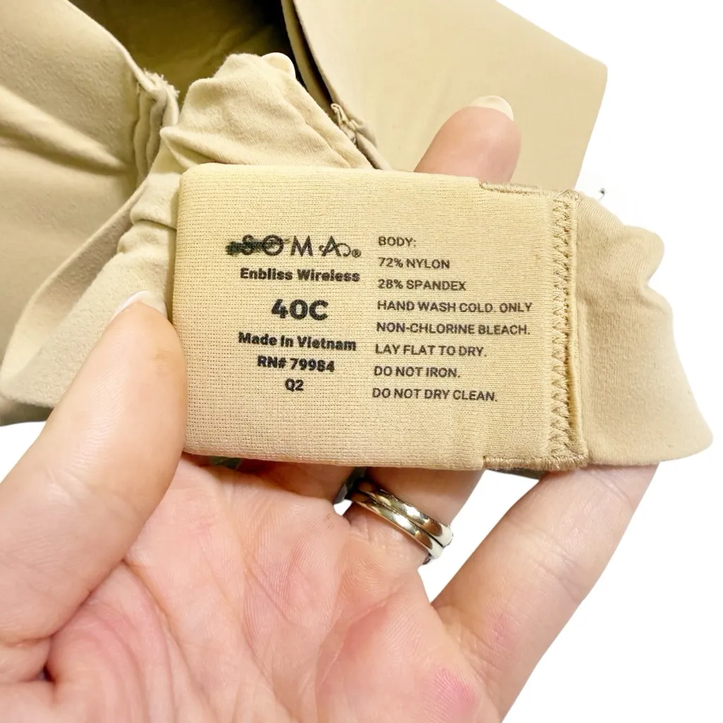 Soma Enbliss Wireless Bra size 40C - Image 3