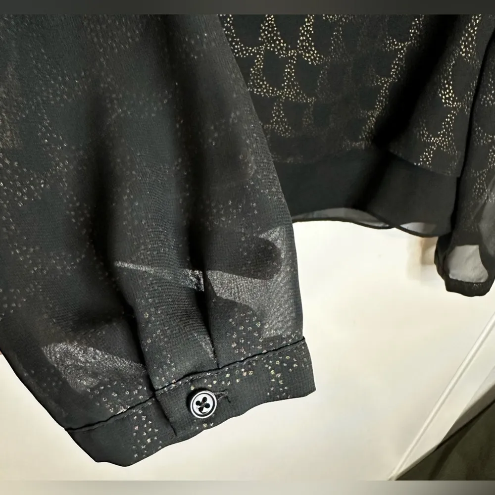 Maurice’s Double Layered Black W/gold Design Long Sleeve Sheer V-neck Blouse Med - Image 8