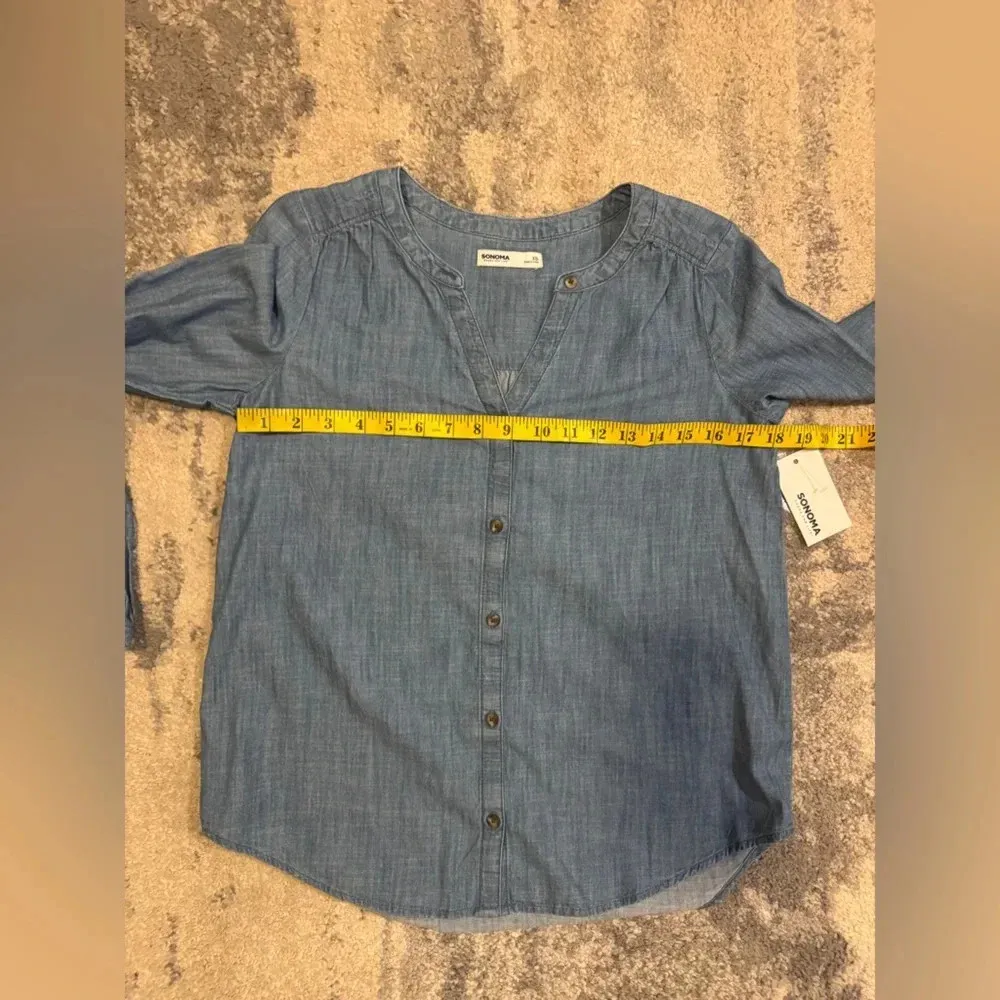 Women’s NWT Denim Sonoma Top - Image 5