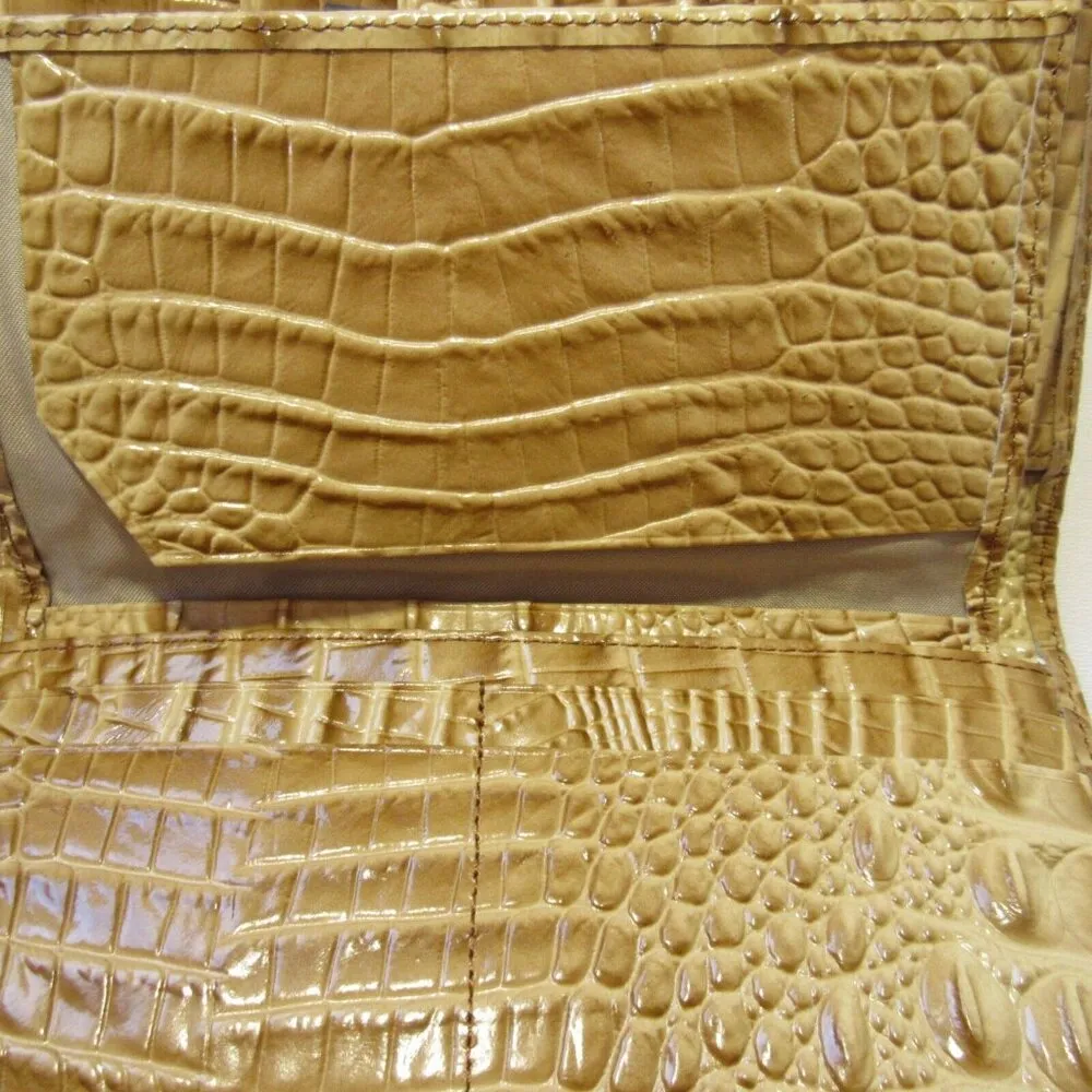 Brahmin NWT  Soft Checkbook Wallet in Chino Melbourne Croc-embossed Leather - Image 4