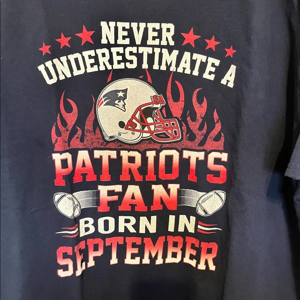 Gildan blue short sleeve Boston Red Sox shirt size 3xl - Image 2