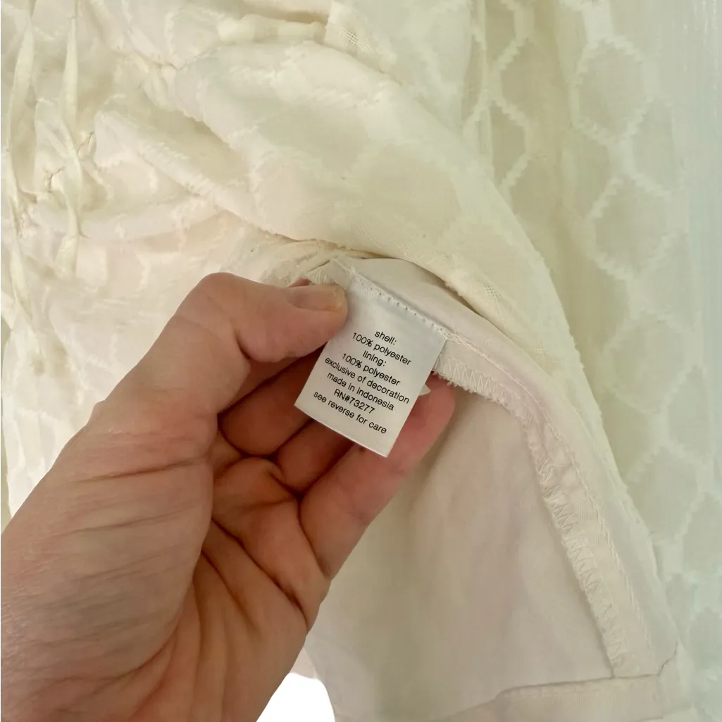 Elizabeth and James Ivory Elegant Off White Long Sleeve Peasant Top Blouse M - Image 6